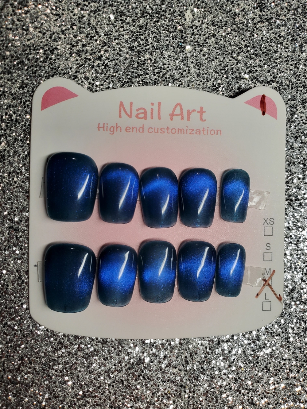8 Nail Art medium/large Press-on Nails